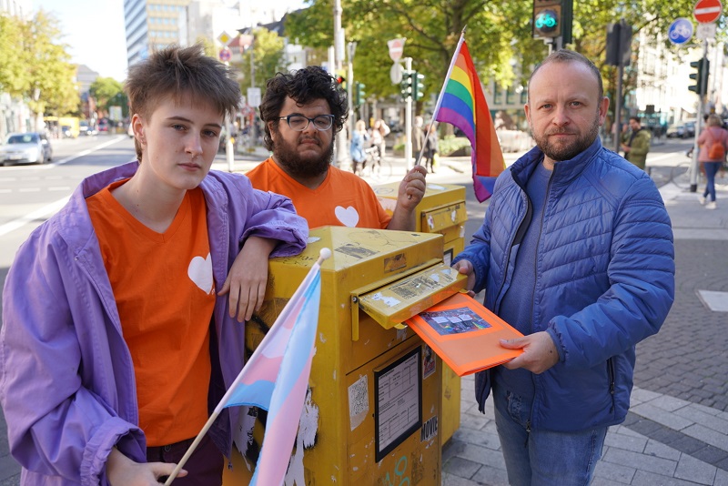 4.458 Bürger:innen fordern: anyway stärken statt streichen!